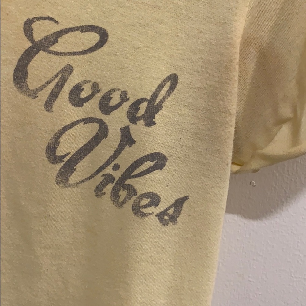 “Good Vibes” Graphic Tee